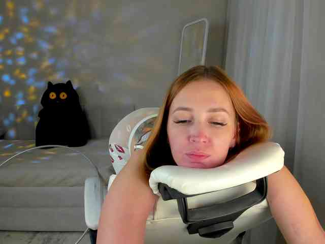 she-wolf webcam