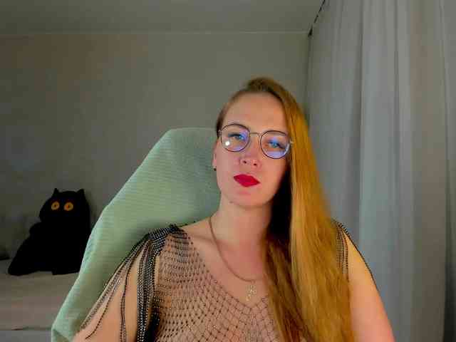 she-wolf webcam