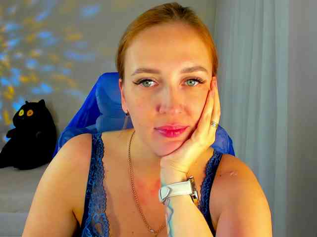 she-wolf webcam