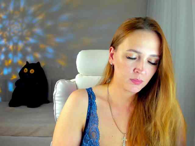 she-wolf webcam