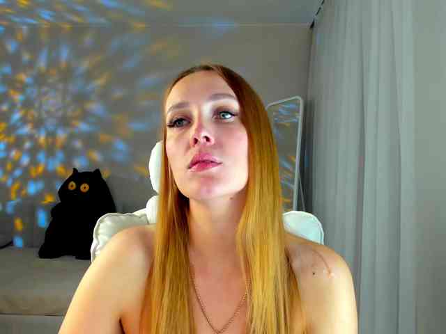 she-wolf webcam
