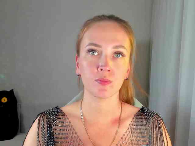 she-wolf webcam