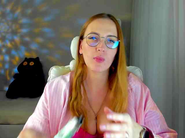 she-wolf webcam