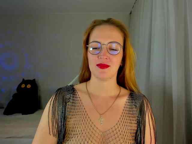 she-wolf webcam
