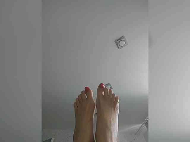 she-wolf webcam