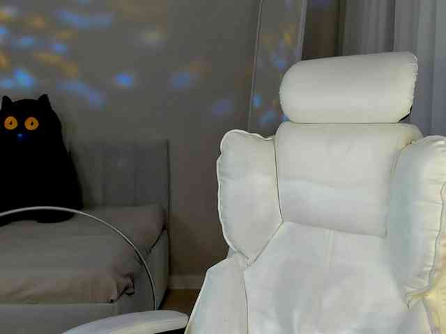 she-wolf webcam