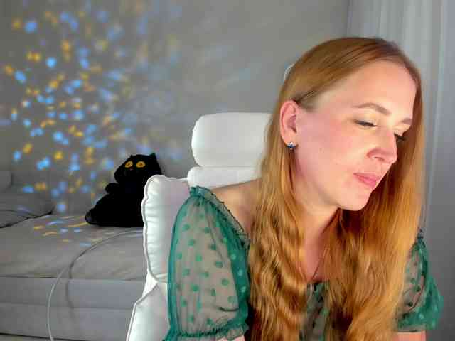she-wolf webcam