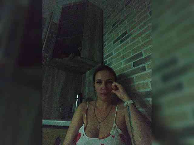 she-wolf webcam