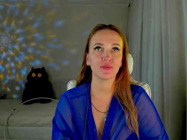 she-wolf webcam