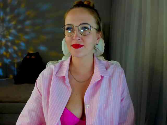 she-wolf webcam