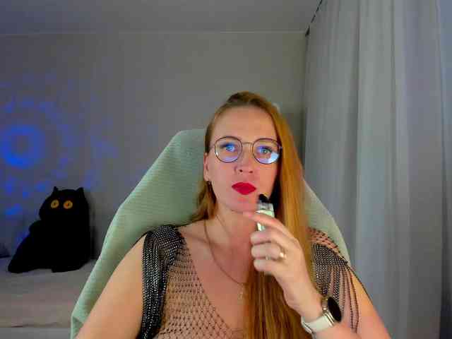 she-wolf webcam