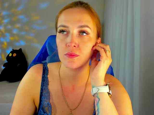she-wolf webcam