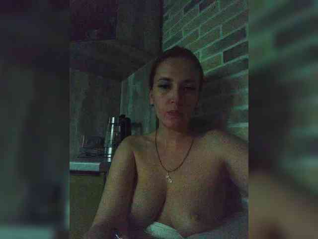 she-wolf webcam