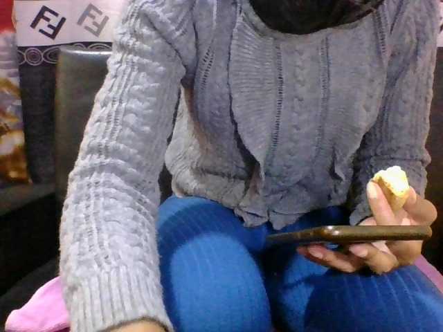 le modèle Bellah-Nastia est en webcam porno dans un show sur le site bongacams, il possède les tags suivants: Asian,Brunette,Hairy