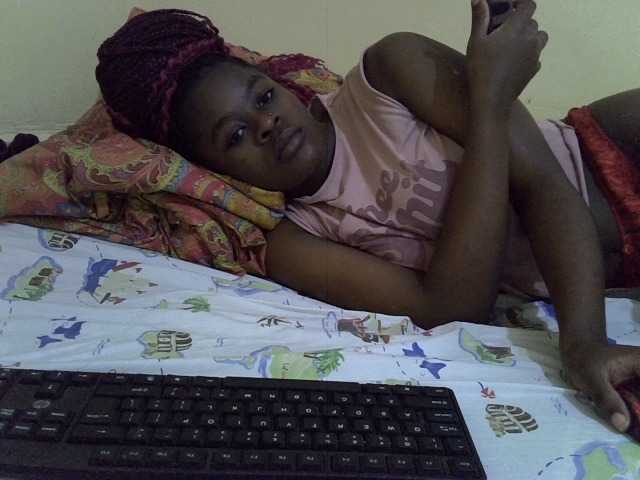 Sexxiemaya live cam on BongaCams