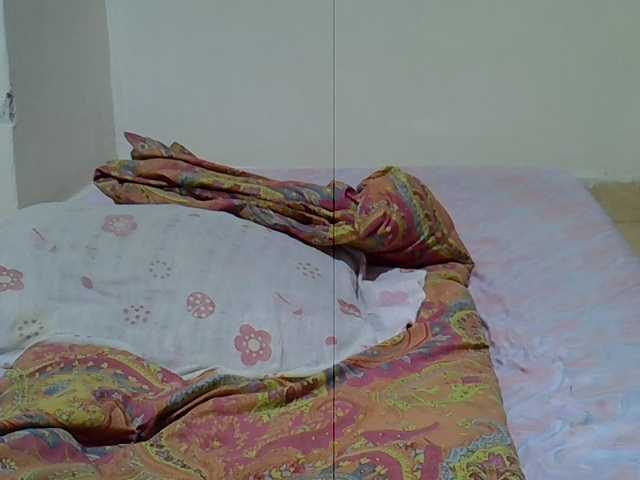 Sexxiemaya live cam on BongaCams