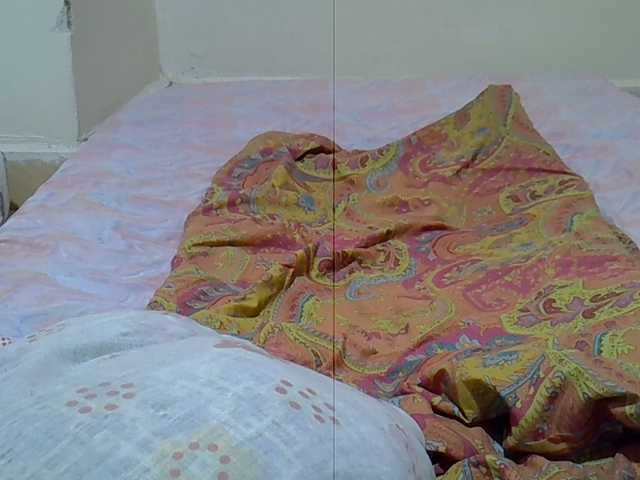 Sexxiemaya live cam on BongaCams