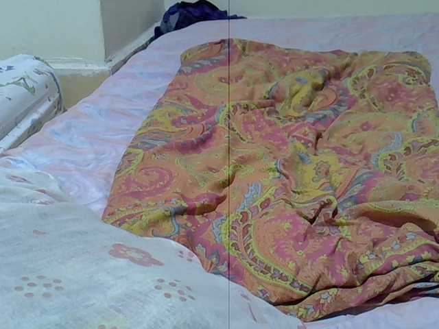Sexxiemaya live cam on BongaCams