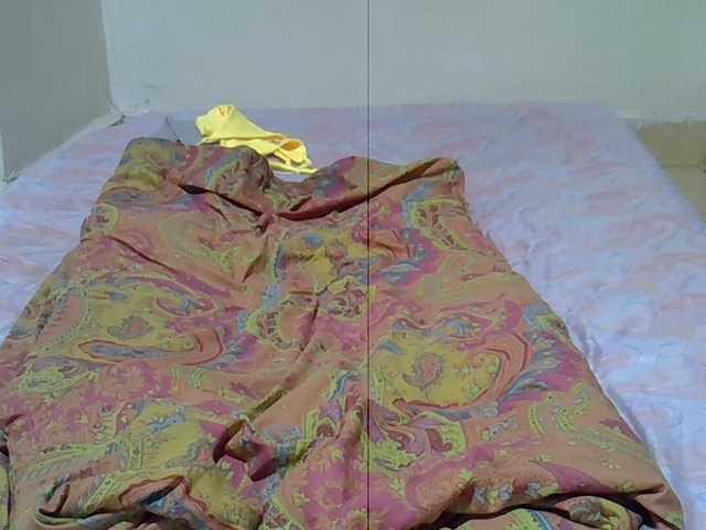 Sexxiemaya live cam on BongaCams