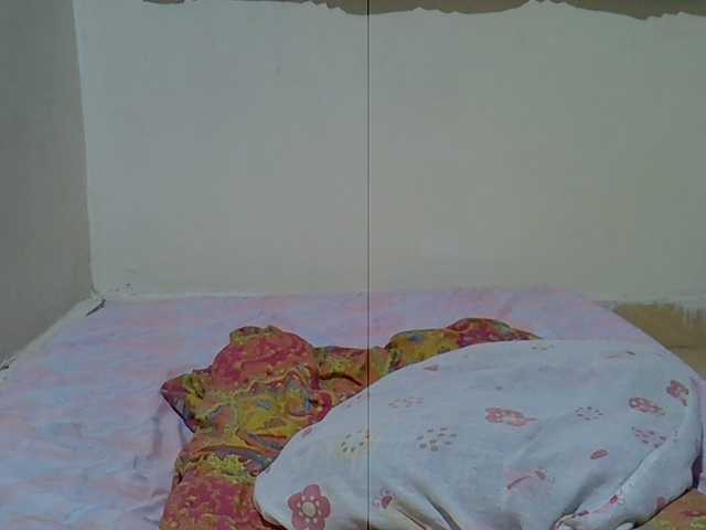 Sexxiemaya live cam on BongaCams