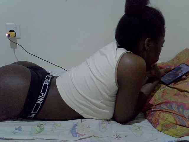 Sexxiemaya webcam