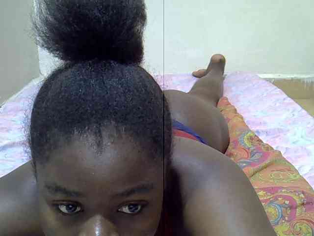 Model: Sexxiemaya
