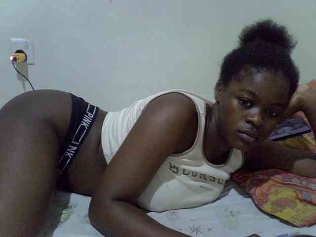 Sexxiemaya webcam