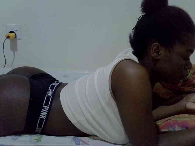 Sexxiemaya webcam