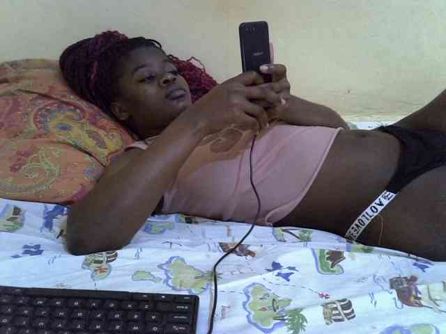 Sexxiemaya webcam