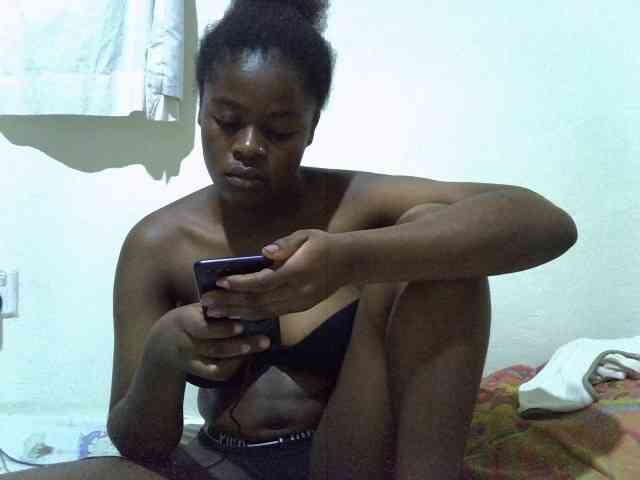 Sexxiemaya webcam