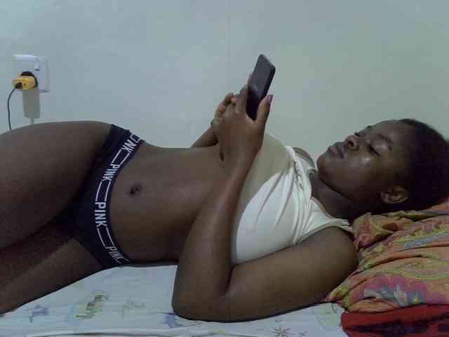 Sexxiemaya webcam