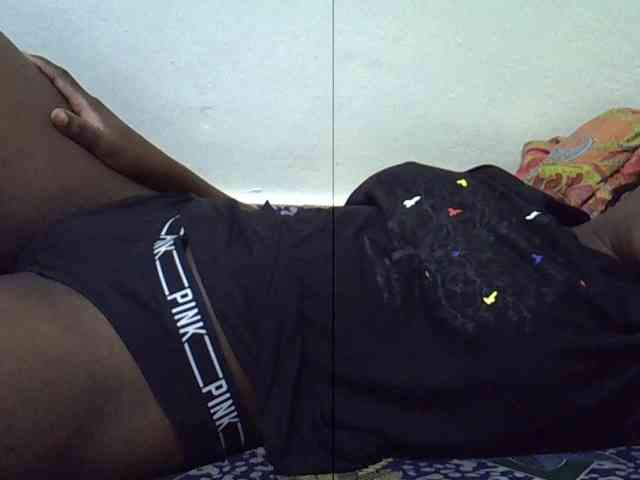 Sexxiemaya Live Webcam on BongaCams