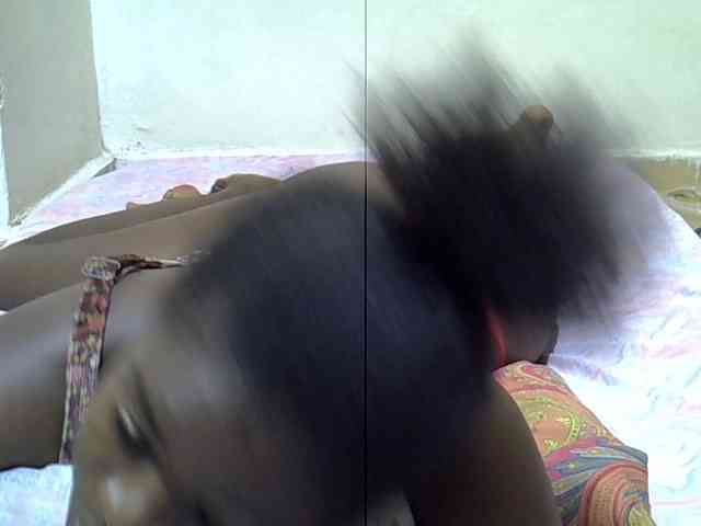 sexxiemaya's live room
