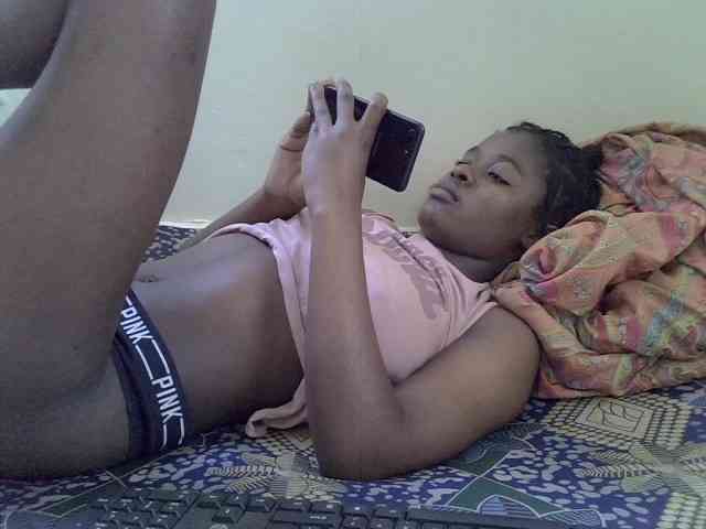 Sexxiemaya webcam