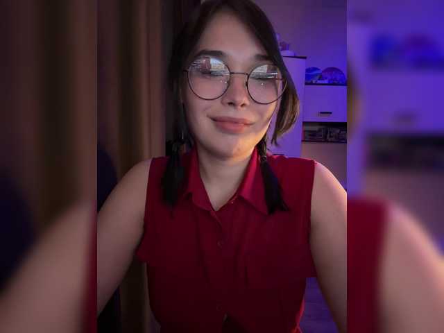 Li-Love live cam on BongaCams
