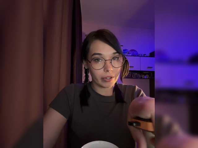 li-love cam belle