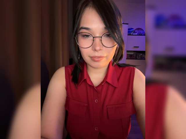 Li-Love live cam on BongaCams
