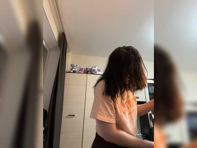 Li-Love live cam on BongaCams