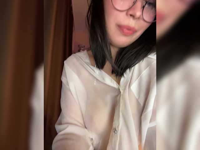 Li-Love live cam on BongaCams
