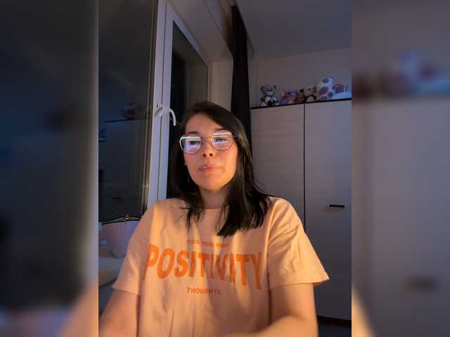 li-love live sex