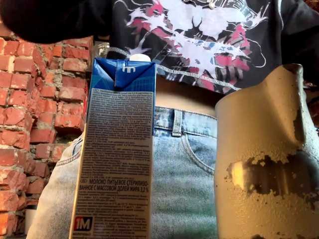 JoannGrater's BongaCams show and profile