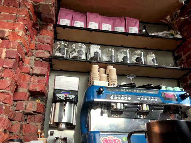 JoannGrater's BongaCams show and profile