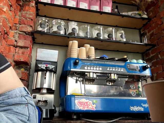  JoannGrater chat room