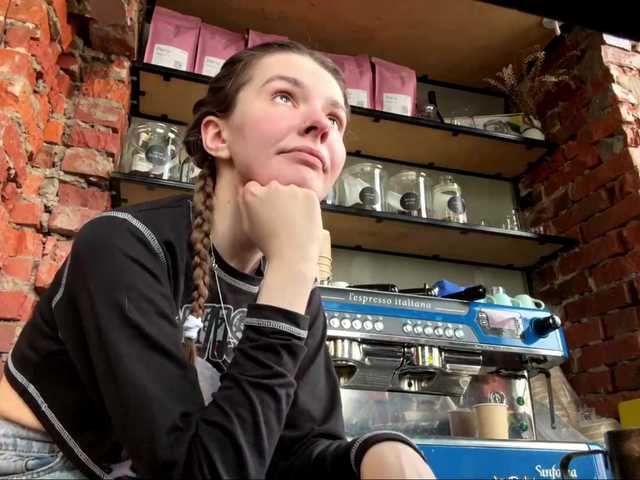 JoannGrater Live Cam on BongaCams