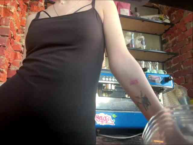 JoannGrater webcam