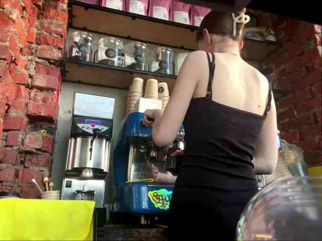 JoannGrater webcam