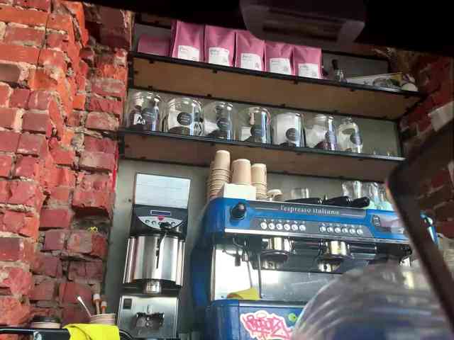 JoannGrater webcam