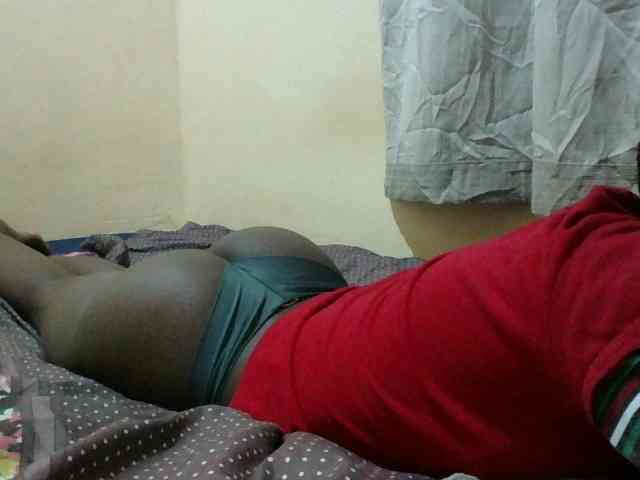 Hot-sissy Live Webcam on BongaCams