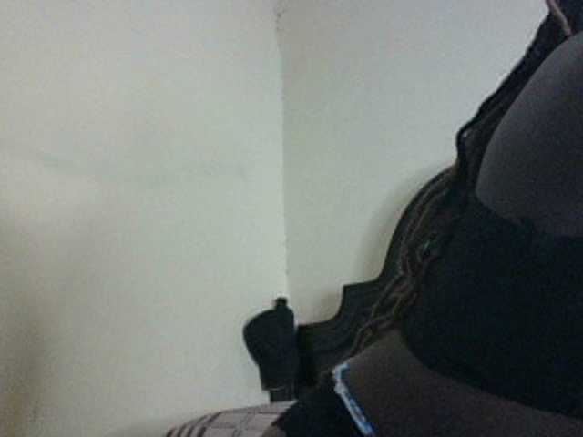 Slutybitch1 live cam on BongaCams