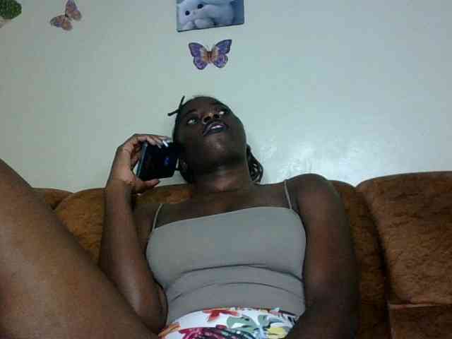 Slutybitch1 webcam